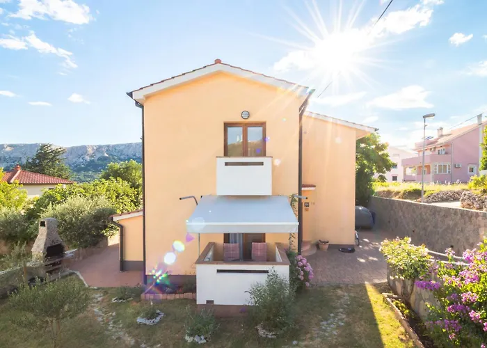 Apartman With Parking Spaces Baska, Krk - 19551 *